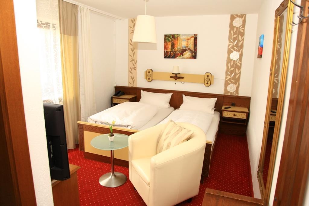 Wuerdinger Hof Hotel 3*